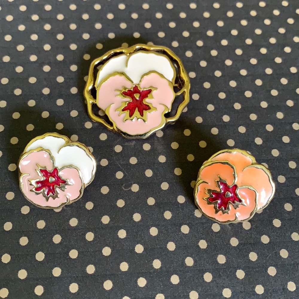 Vintage - Avon - Pansy -  Enamel - 1” Earrings - Pierced - 1 1/2” Pin - …